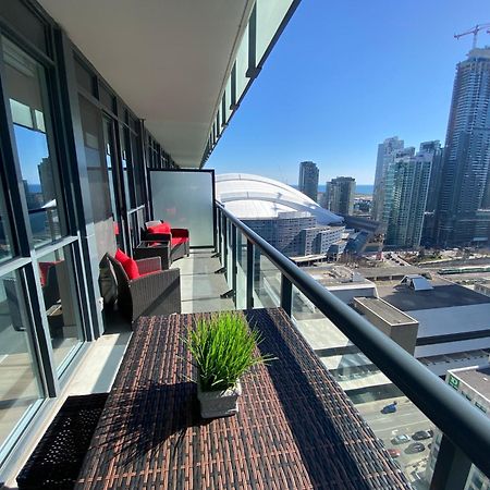 Central Toronto Suite - Free Parking, City Views, Near Cn Tower Εξωτερικό φωτογραφία